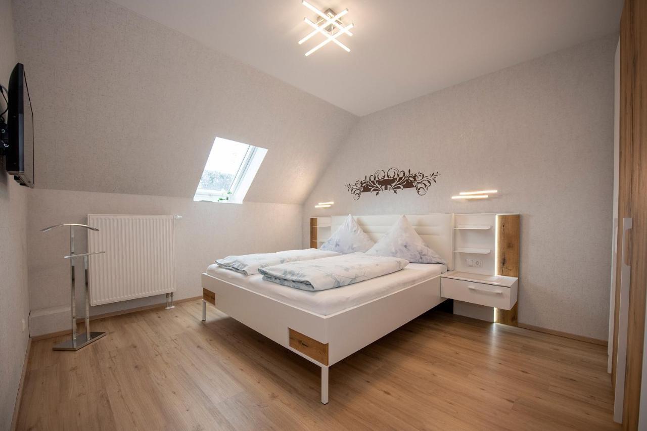 Ferienwohnungen Am Matthiasturm Neef Экстерьер фото
